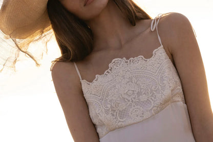 Camisón Cova
